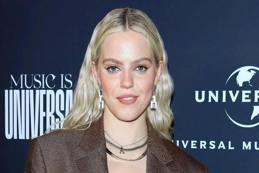 Renee Rapp Height