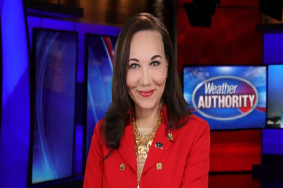 Lori Pinson Age