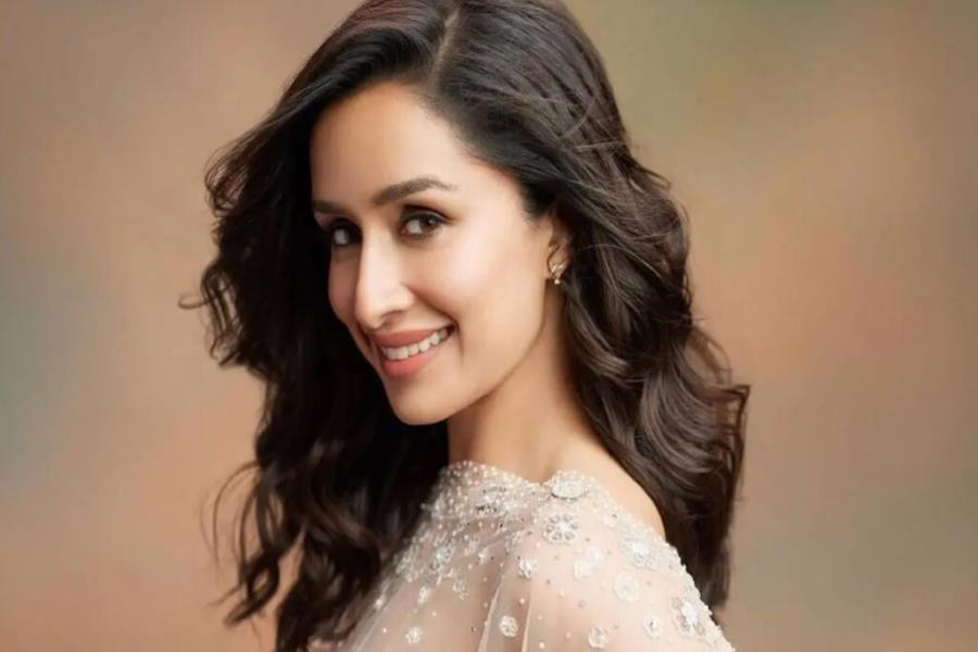 Shraddha Kapoor Net Worth